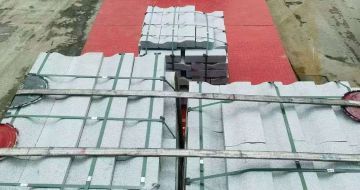 鄂州 芝麻白仿形加直形路沿石出货日常