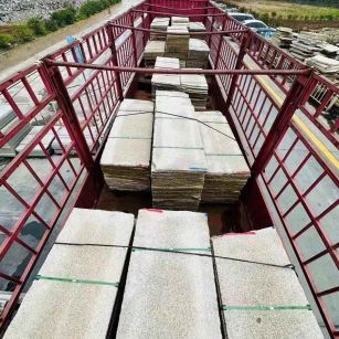 鄂州 黄金麻花岗岩荔枝面，光面毛板装车完成