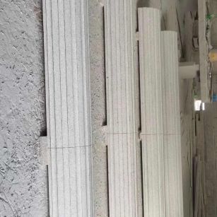 鄂州 花岗岩厂家带你看白麻花岗岩门楼大柱柱皮