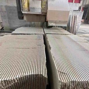 鄂州 车间生产日常，黄金麻白麻花岗岩