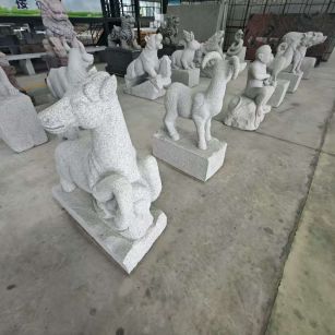 鄂州 芝麻白花岗岩造型立体雕刻——十二生肖
