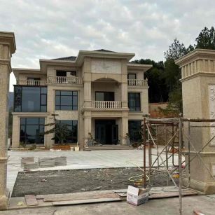 鄂州 黄金麻花岗岩别墅雕花外墙干挂配上门口雕花罗马柱