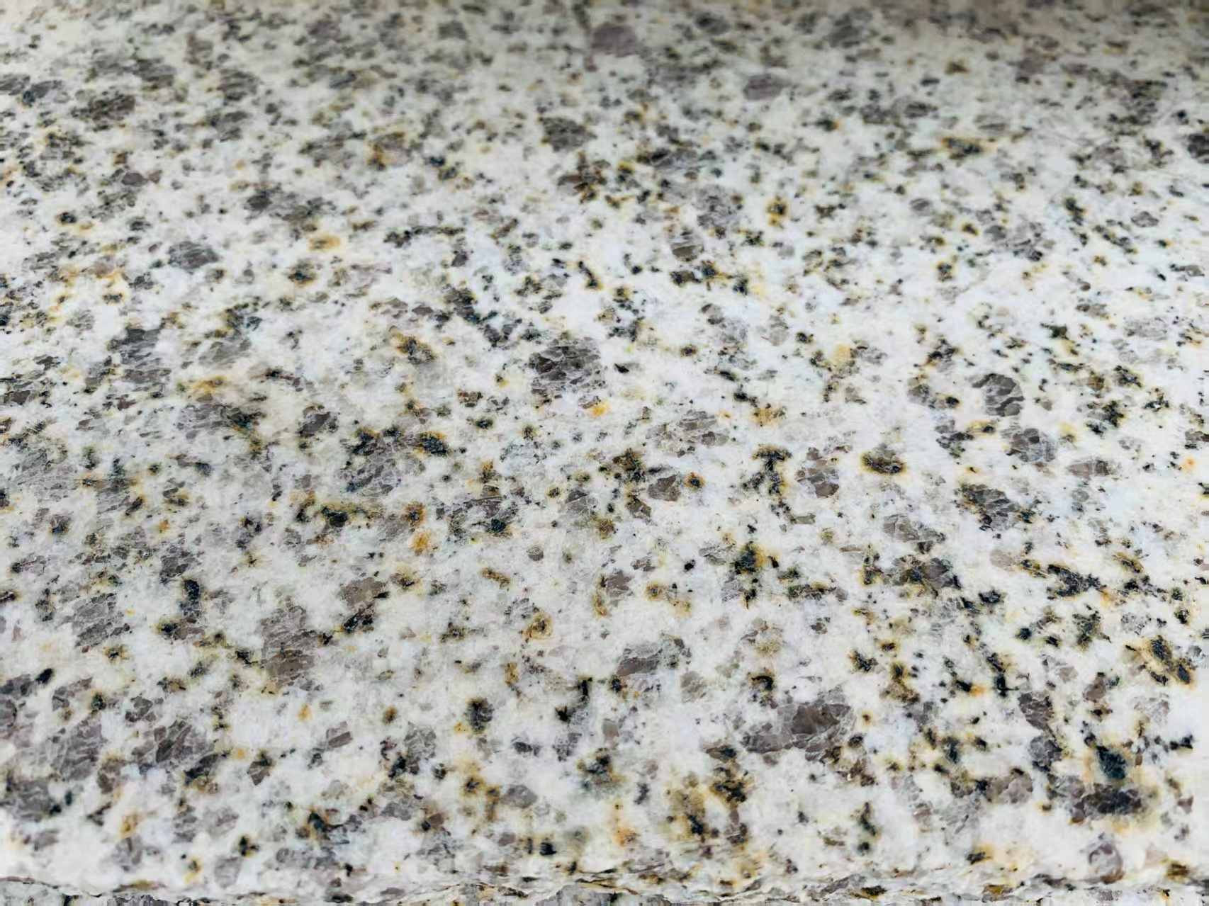 鄂州 黄金麻花岗岩石材浅黄光面