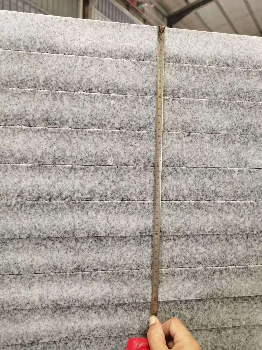 鄂州 芝麻白火烧成品厚薄均匀，B料价格接近A料质量