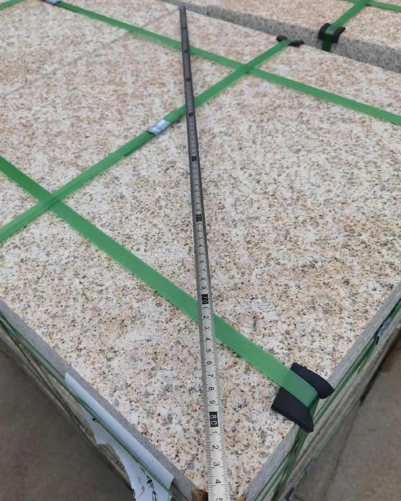 鄂州 黄金麻火烧面地铺石