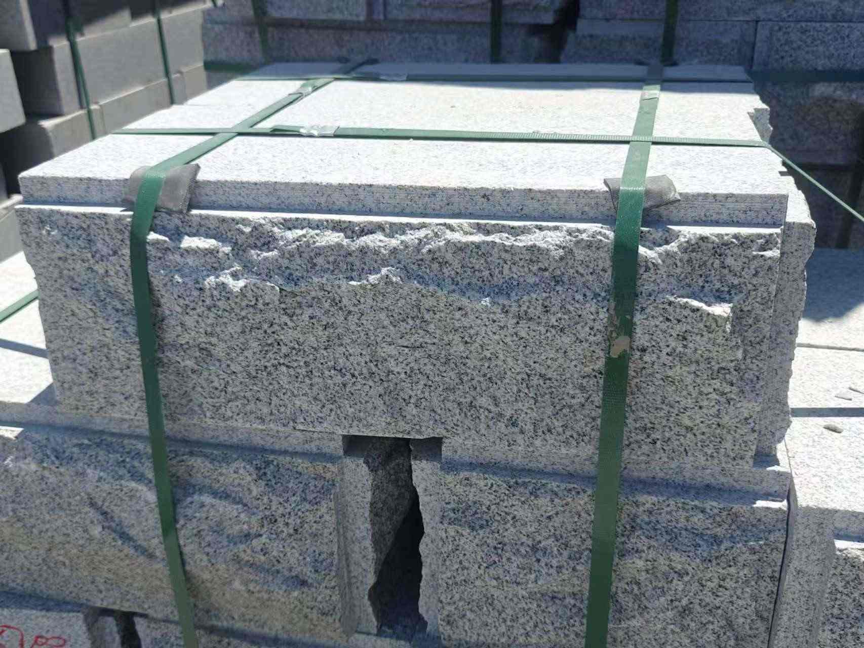 鄂州 芝麻白花岗岩自然面成品