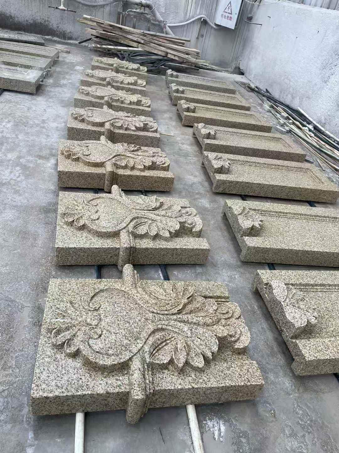 鄂州 黄金麻花岗岩别墅外墙雕刻板