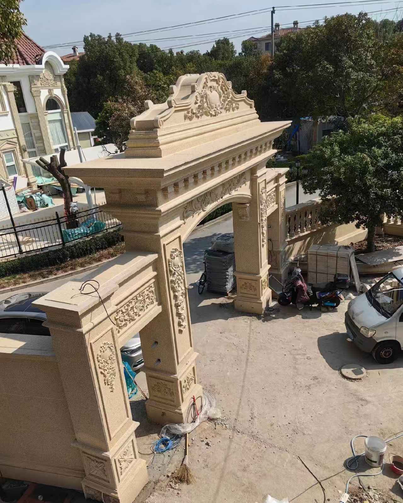 鄂州 黄金麻荔枝面花岗岩别墅门楼