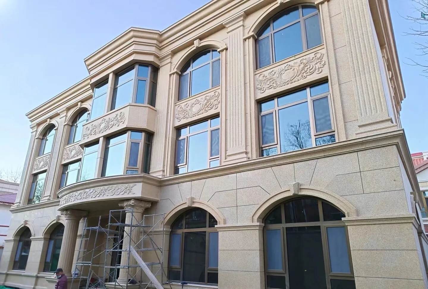 鄂州 黄金麻花岗岩别墅外墙干挂