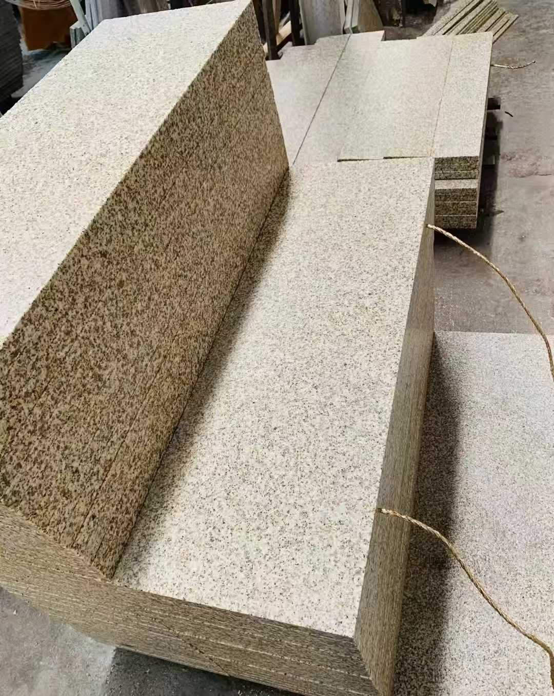 鄂州 黄金麻荔枝面外墙干挂成品