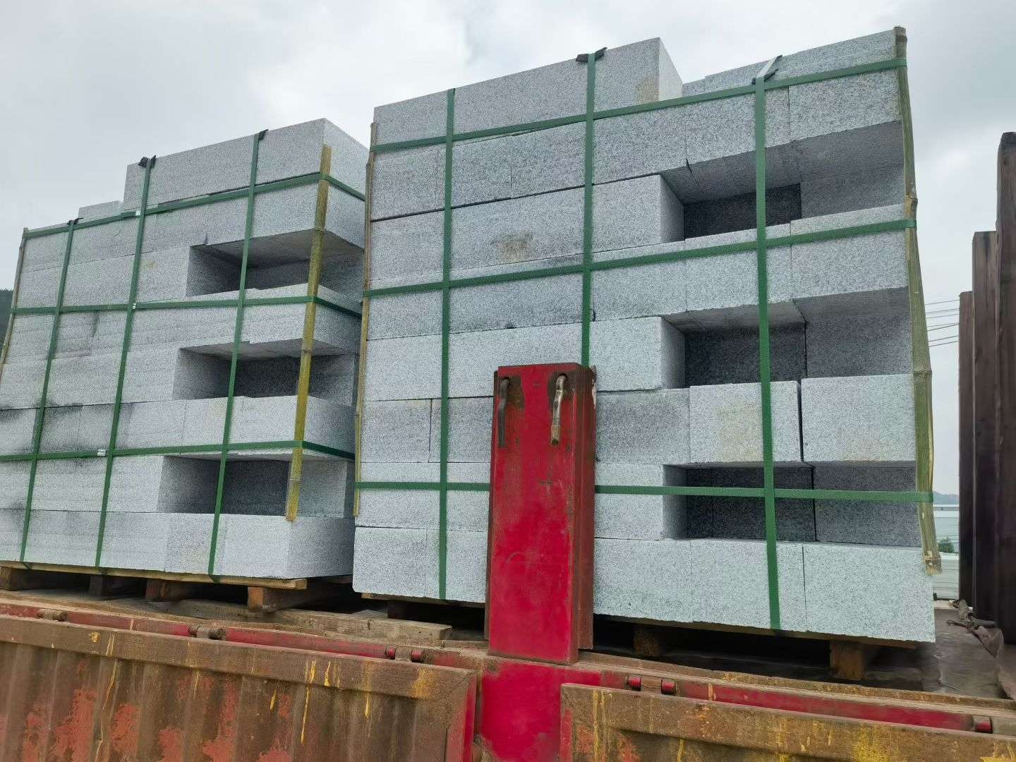 鄂州 芝麻白花岗岩路沿石，平石，路侧石，马路牙子，路缘石，立缘石，平缘石等