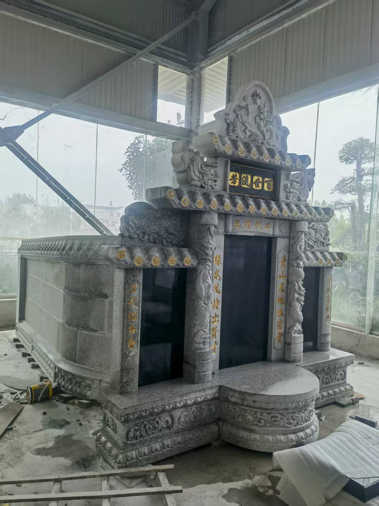 鄂州 芝麻白墓碑效果展示图