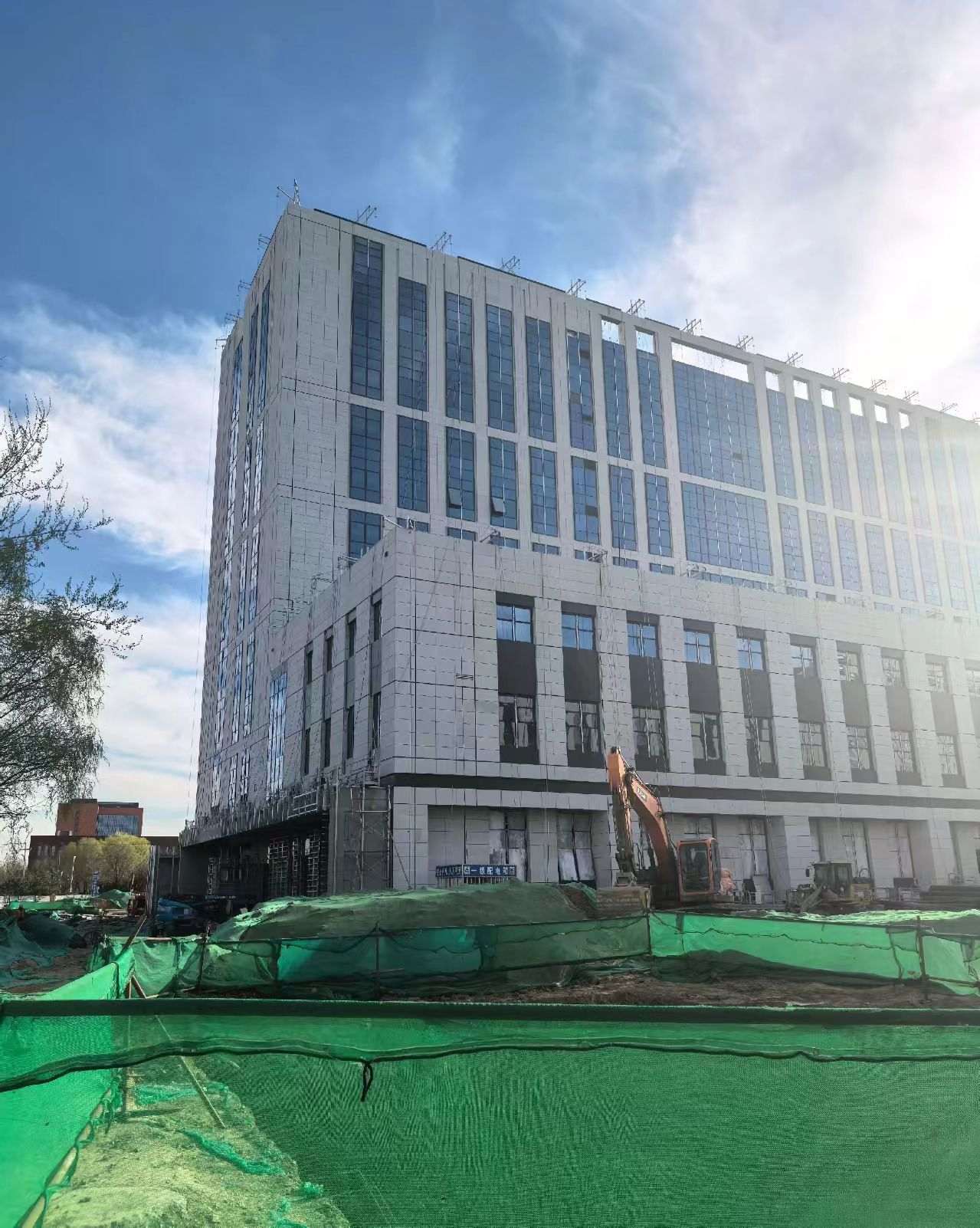 鄂州 白麻花岗岩石材外墙干挂