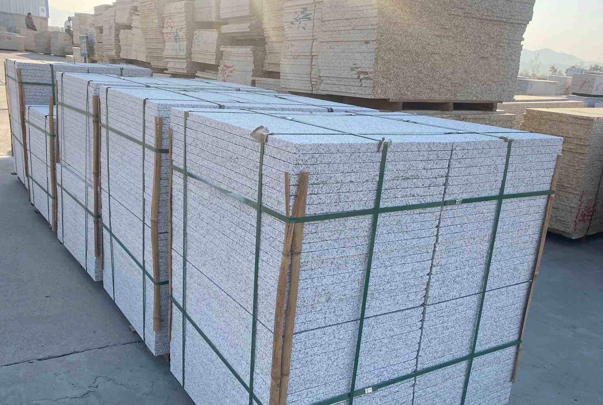 鄂州 白麻花岗岩荔枝面地铺石