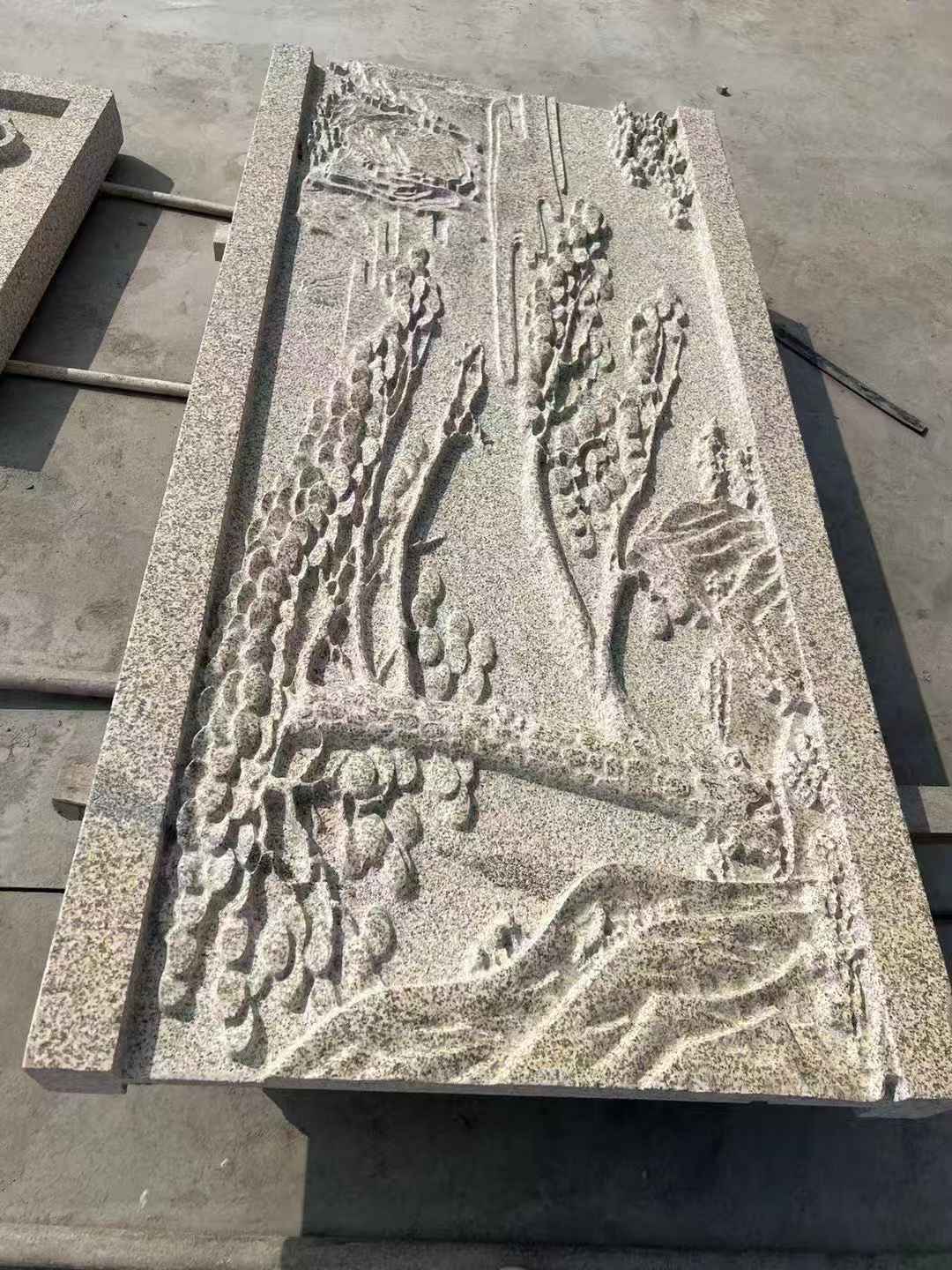 鄂州 黄金麻雕刻板浮雕迎客松