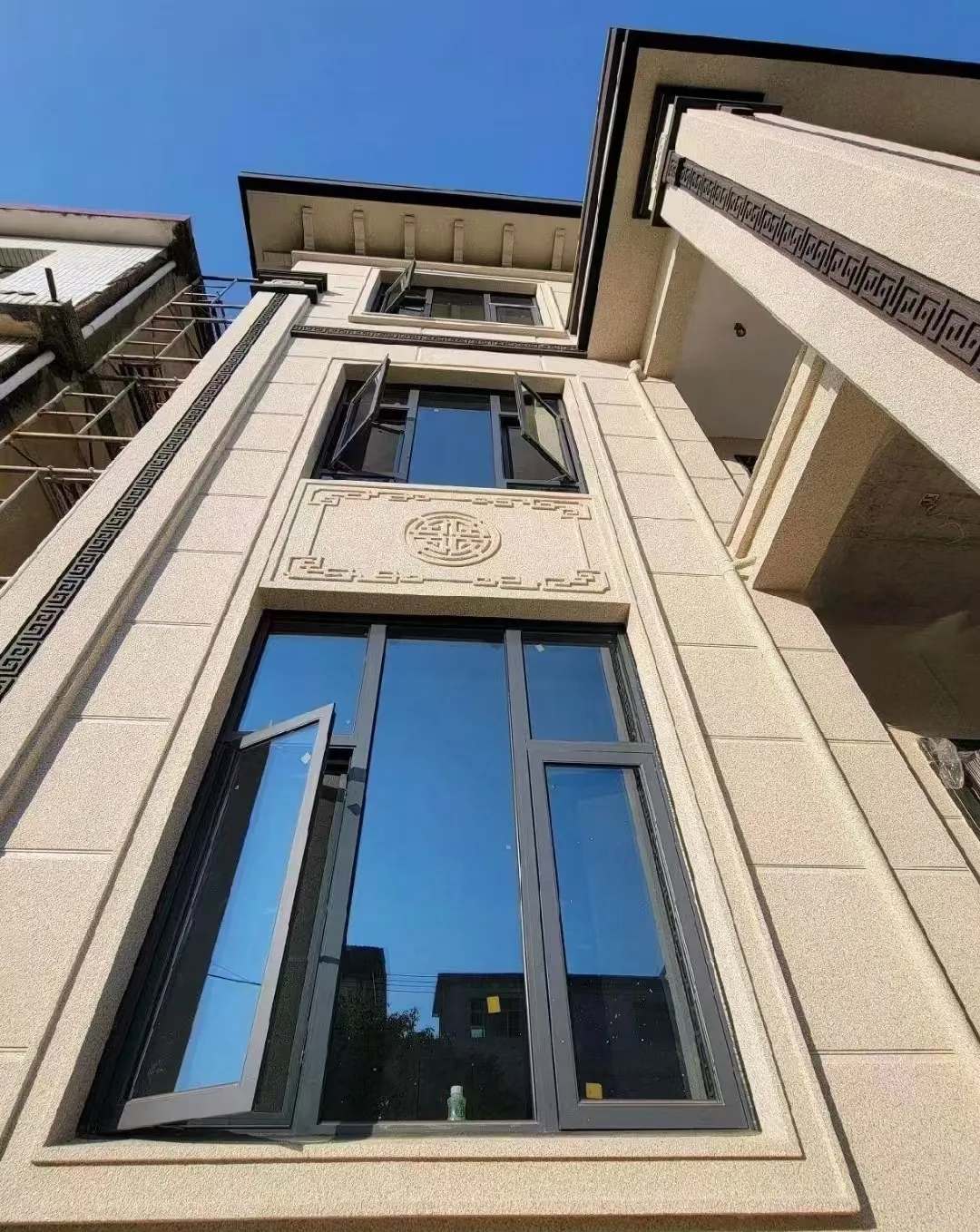 鄂州 黄金麻荔枝面别墅外墙干挂效果展示