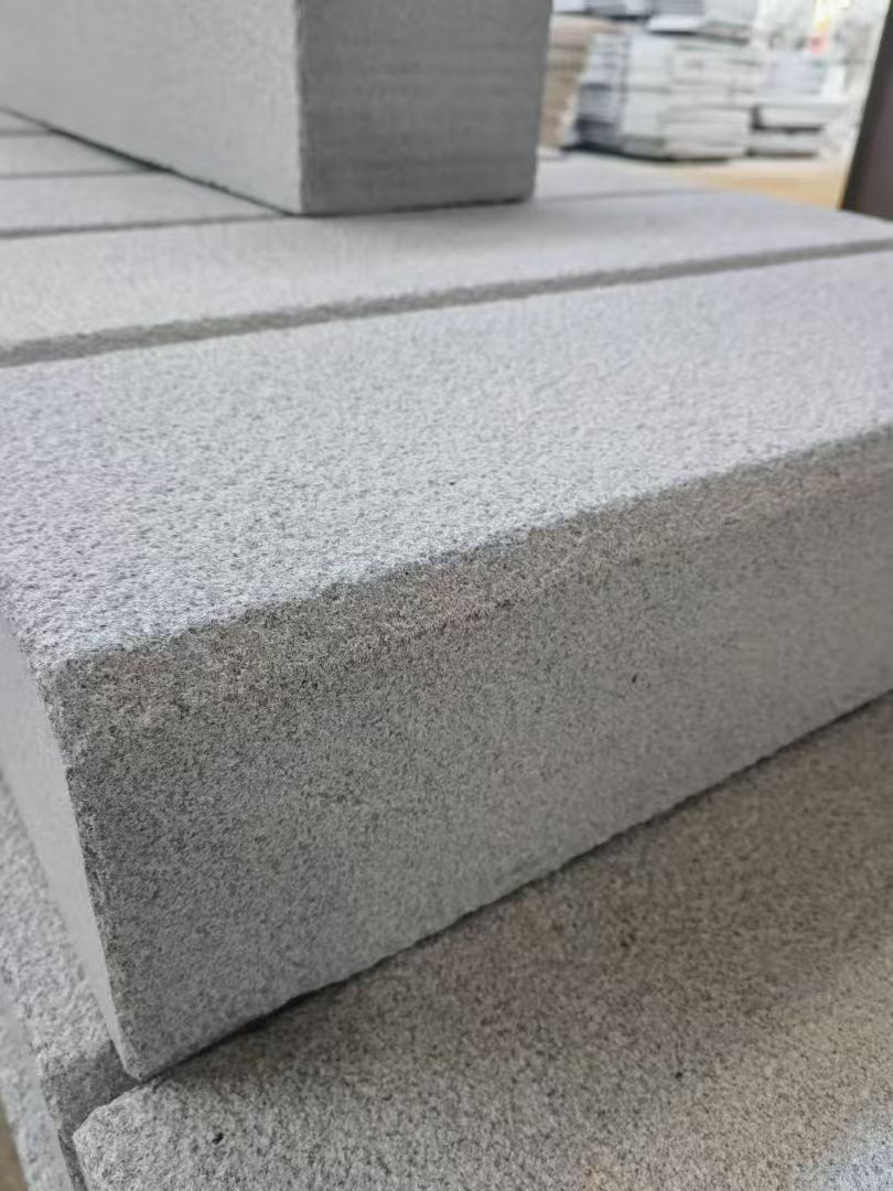 鄂州 芝麻灰荔枝面路沿石